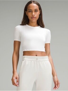 Lululemon Hold Tight Straight-Hem Cropped T-shirt